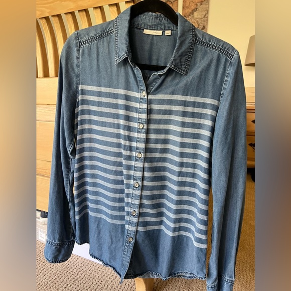 Halogen chambray stripe button down - Picture 2 of 8